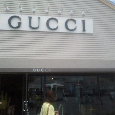 gucci outlet secaucus nj reviews|new jersey gucci outlet.